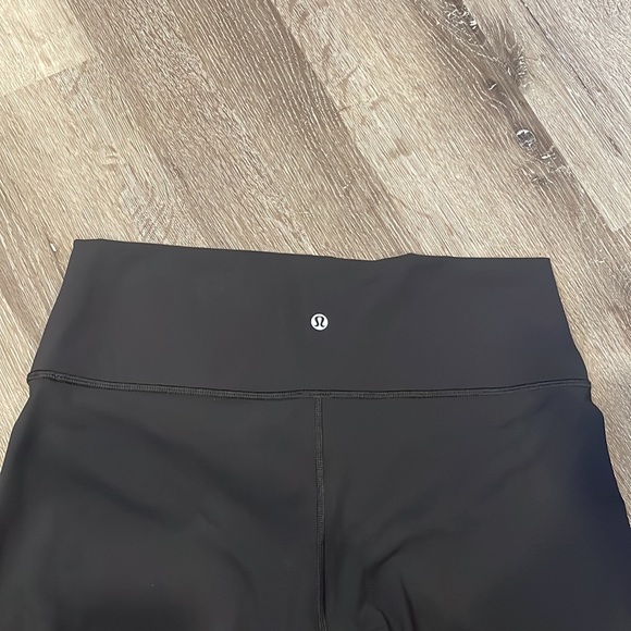 Lululemon black leggings size 14 NWOT - Picture 3 of 3